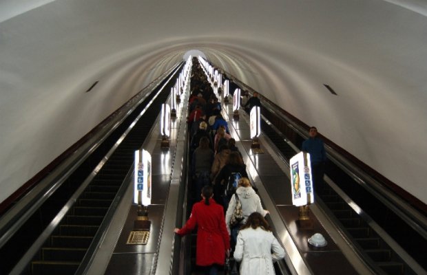 В Киеве "заминировали" центральную станцию ​​метро 