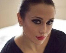 Нана из "Никиты" поделилась с поклонниками провокативным фото