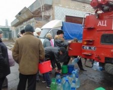 Авдіївка вишикується в черги за питною водою