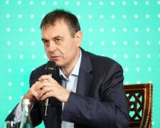 Данило Гетманцев про податок на міжнародні посилки