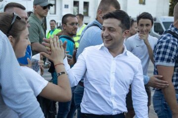 Володимир Зеленський, Facebook