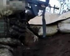 Волонтери показали як українські воїни обороняють Зайцеве