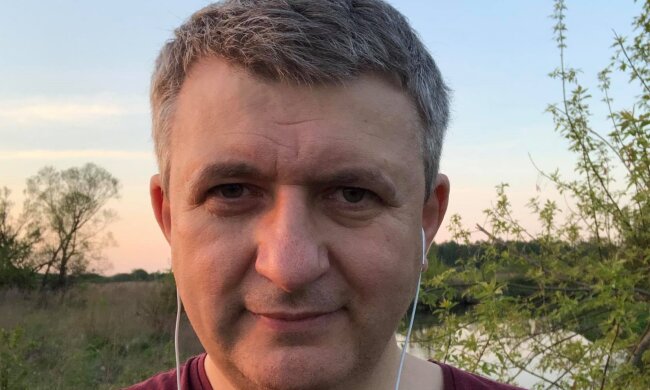 Романенко обнаружил в Украине "инопланетный" монолит, как в США: "Местные жители крестятся, а чиновники радуются"