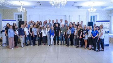 Навчитись жити поруч зі снарядами: як Херсон готується до розмінування та безпеки