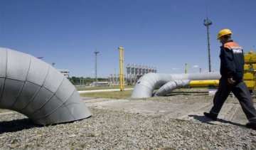 Меньше чем за год Украина израсходовала половину запасов газа