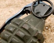 Не до смеха: в львовском мусоре нашли боеприпасы
