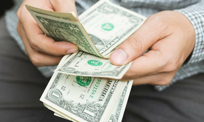 Курс гривны на 19 ноября удивит всю Украину: доллар отдыхает