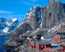 От 15 евро за час: украинцам подсказали, где искать лучшей жизни