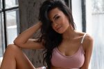 DJ NANA, instagram.com/anastasia_domination/