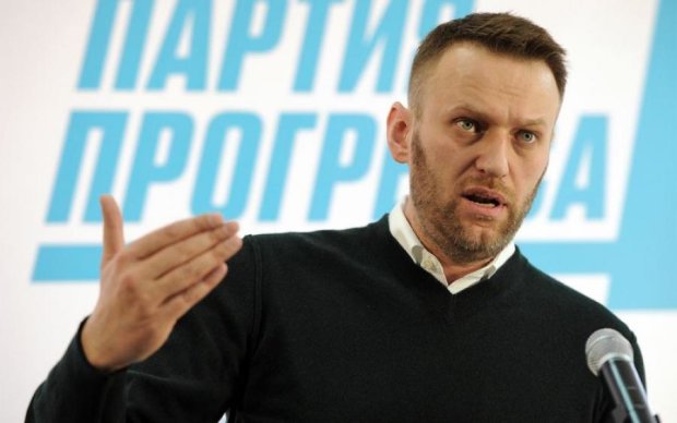 Глаза Навального будут спасать в Европе