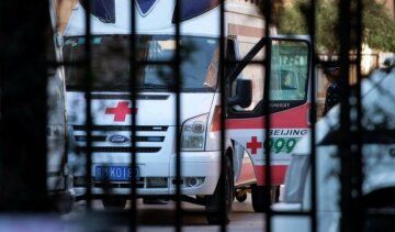 Китайцу в роддоме случайно удалили геморрой