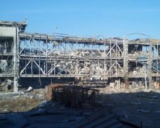 Бойовики накопичують сили в районі Донецького аеропорту