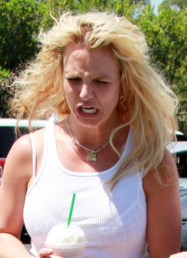 Бритни Спирс вернулась к наркотикам: жирные волосы и грязная одежда