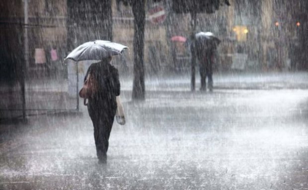 Погода в Харькове 24 июля: стихия устроит украинцам мокрые догонялки