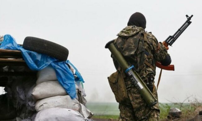 Бойовики "ЛНР" готуються до "охорони" кордону з РФ