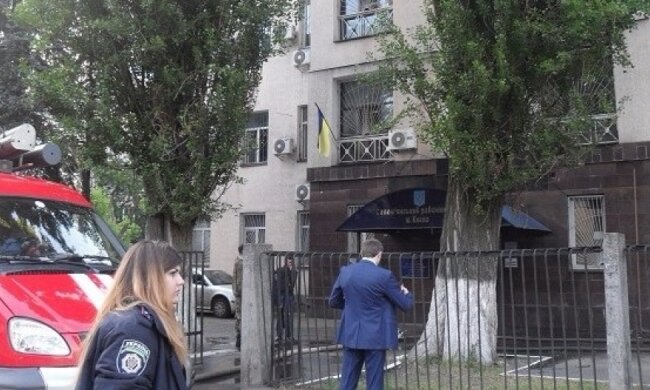 Пьяные бойцы полка "Киев" обокрали судью