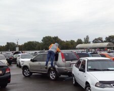 Хитрые мошенники создали новую схему "развода" на авто, как украинцам сохранить кошелек и нервы