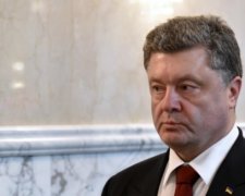 Порошенко визнав крах мінських угод