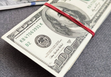 Долари, зображення з вільних джерел