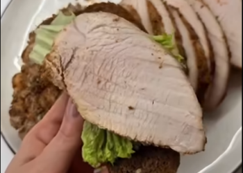 Домашня шинка з індички: фото скрін рецепту