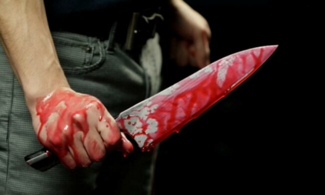 Харьковчанин зарезал родных бабушку и дедушку