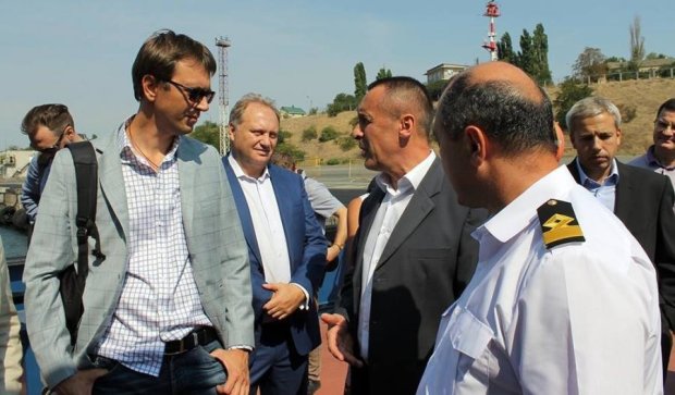 Как в Ильичевском порту "замыливали" глаза Министру инфраструктуры