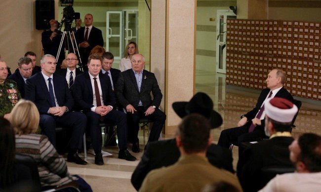 Бес попутал: в Путина вселился украинец, он запел по-нашему прямо в Крыму