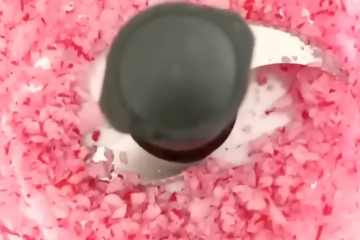 Намазка с редисом, кадр с видео