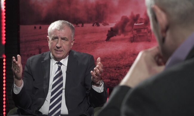 Александр Левченко