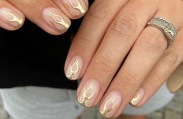 "Полум'яний" манікюр, зображення із соцмереж