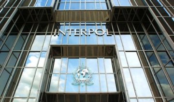 Український автомобільний ринок потрапив від перевірку Інтерполу
