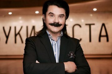 Павел Зибров попробовал аппетитные вкусности молоденькой Анны Тринчер: "Страсти..."