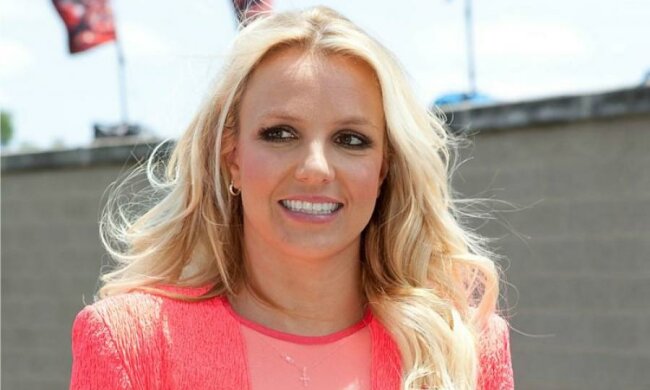 Брітні Спірс в купальнику показала кращі сторони