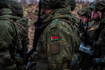 "Таргана нашого ї**ніть": білоруси не хочуть воювати в Україні і просять про допомогу