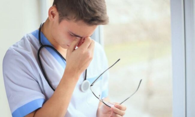 Каждая из вас в опасности: врачи назвали самую опасную болезнь для женщин после 40