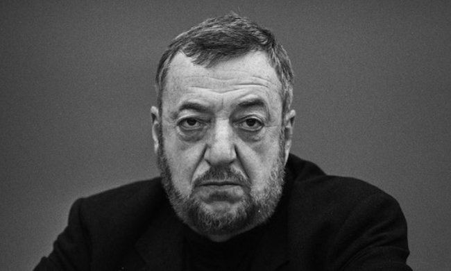 Режисер культових фільмів потрапив до лікарні з серйозними ускладненнями: не може прокинутися
