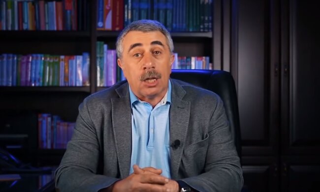 Доктор Комаровський, скрін з відео