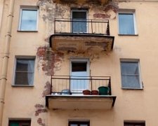 ЗМІ показали нетрі і туалет, де пройшло дитинство Путіна