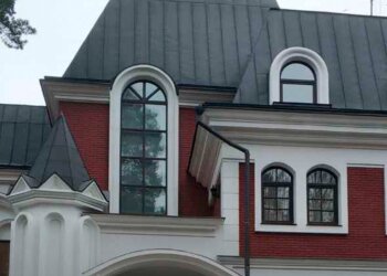 Ймовірна дача Лукашенка у Підмосков'ї, фото: lenta.ru