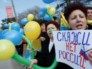 Мітинг на підтримку України в Криму. Фото: скриншот Youtube