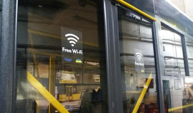 В киевских троллейбусах уже раздают бесплатный Wi-Fi