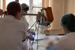 У лікарні, скріншот із відео