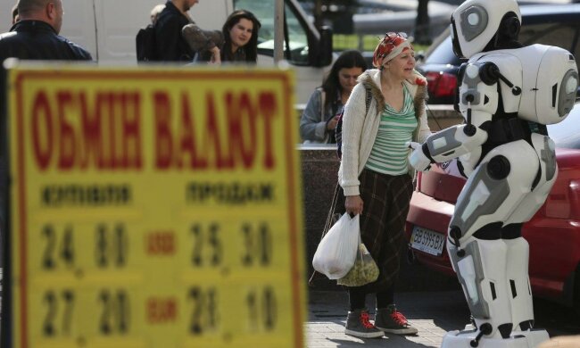 Курс валют на 9 жовтня: гривня повернула собі першість