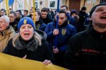 Кулаки чешуться: розлючений натовп суне на Київ