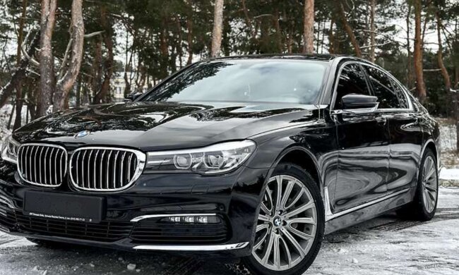 Броньований BMW, скріншот: YouTube