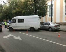 Водіїв змусять проходити техогляд двічі на рік та під прицілом камер