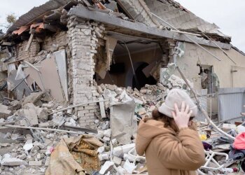 Украинцы в Ирпене, фото Ukraine NOW