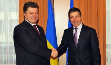 Помічник Порошенка Расмуссен зізнався, що буде працювати за гроші приватних спонсорів
