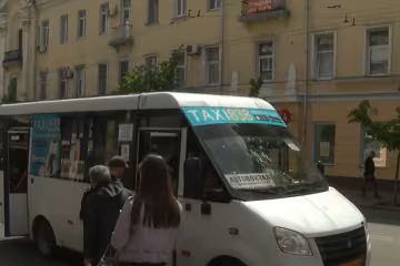 Маршрутка. Фото: скрін youtube