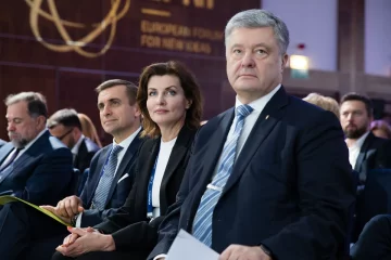 Банк Порошенка стрімко втрачає гроші, - Дубинський